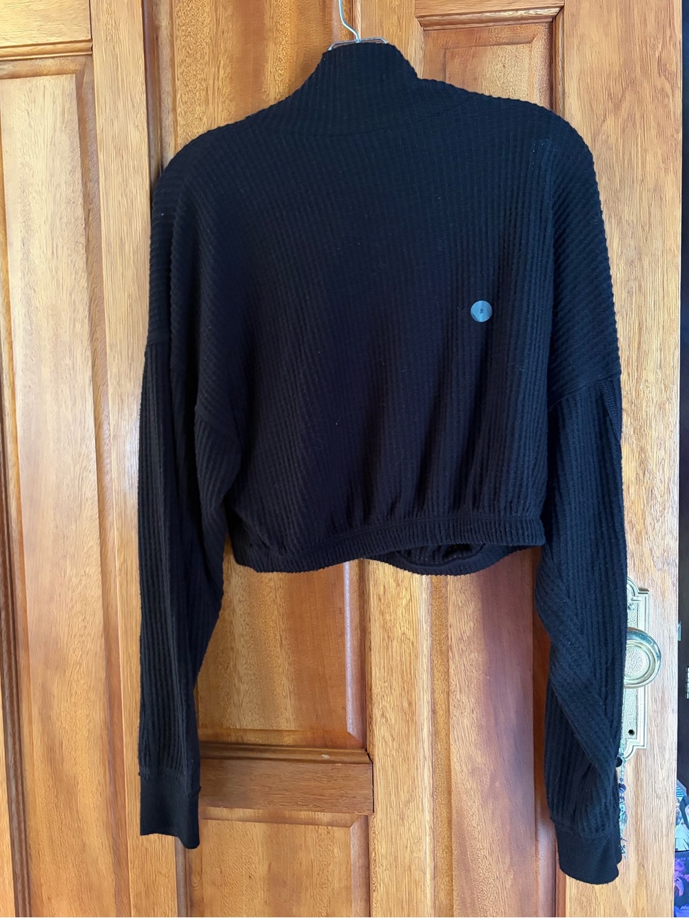 Black Ribbed Cropped Turtleneck Sweater - Aeropostale